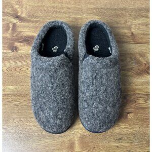 Acorn Men's Digby Gore Slippers Size 9 - 10 Color Grey